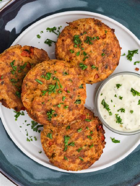 Air Fryer Salmon Patties - PinkWhen