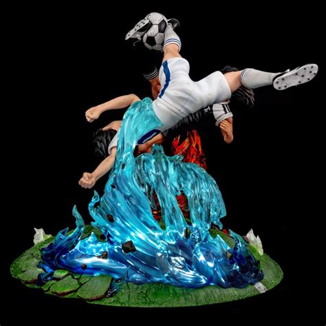 Figurina Captain Tsubasa Tsubasa Ozora Vs Kojiro Hyuga