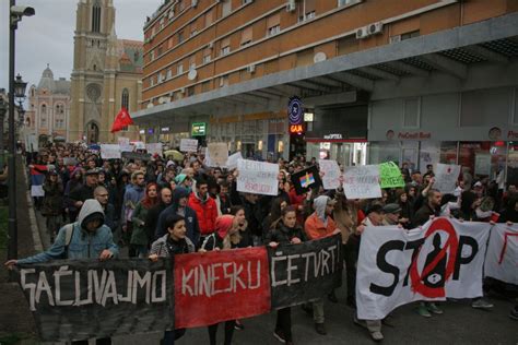 FOTO U Novom Sadu održan peti najmasovniji Protest protiv diktature