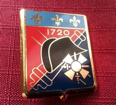 Insignes Militaires Arthus Bertrand Badge Em R Giment D Artillerie