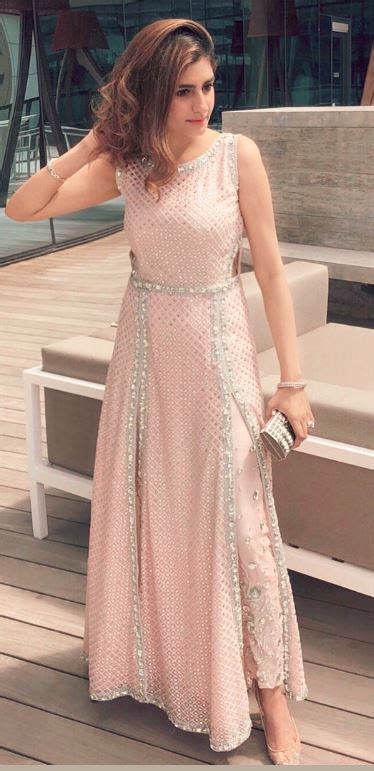 Indian Wedding Guest Outfit Ideas That Can Never Go Wrong