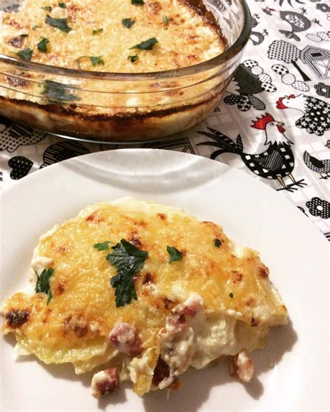 Batata Gratinada Com Bacon Cebola E Queijo Receitas Mais