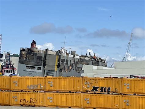 Fremantle Highway In Rustig Vaarwater Maar Wat Nu