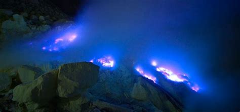 Por Qu El Volc N Kawah Ijen Expulsa Lava Azul Asombroso