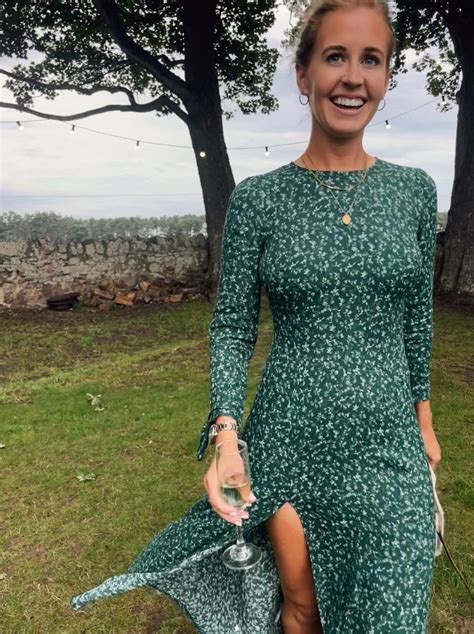 Sky Sports Golf Presenter Hailed As Prettiest Lady As She Stuns Fans