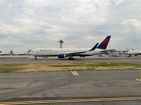 Delta Launches Flights To London Gatwick After 15 Years The Points Guy