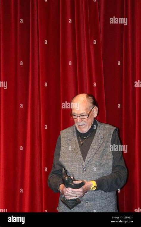 Herbert K Fer Beim B Z Kulturpreis Im Im Deutschen Haus