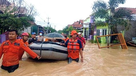 Banjir Melanda Desa Dawuan Tengah Di Wilayah Karawang Surut