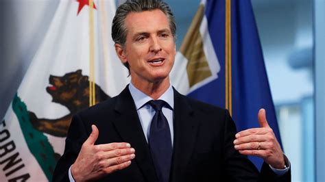 California Gov. Gavin Newsom unveils guide to lifting state's ...