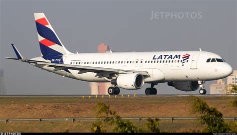 Pr Tyn Airbus A Latam Airlines Fachetti Spotter Jetphotos