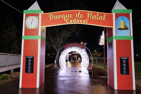 Magia Do Natal Anima A Vila R Dio Mais Oeste