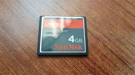 SANDISK SDCFH 004G U46 Ultra CompactFlash 4 GB Memory Card 30MB S For