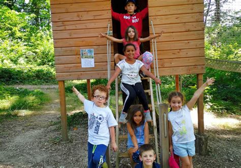 Villars les Dombes 40 enfants à Parc aventure