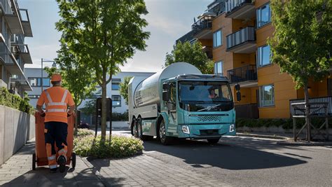 Volvo Expands Its Lineup of Fully-Electric Trucks - autoevolution