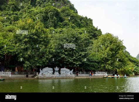 The Temples of Trang An in. Vietnam Stock Photo - Alamy