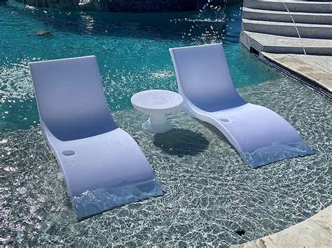 Amazon.com: pool deck lounge chairs