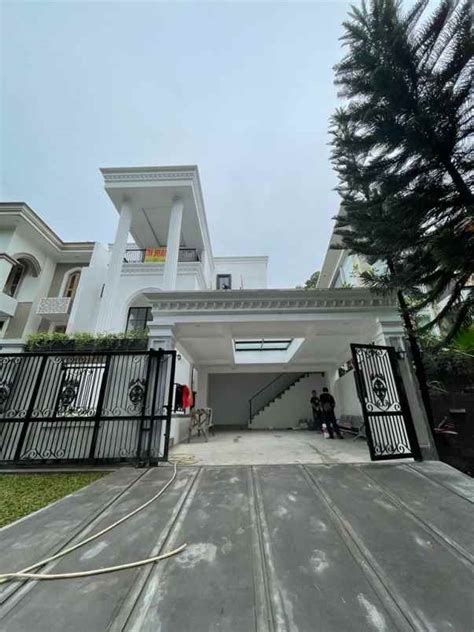 Dijual Rumah Clasic Modern Di Bukit Golf Hijau Sentul City