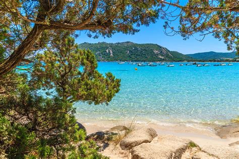 La plage de Santa Giulia véritable paradis corse