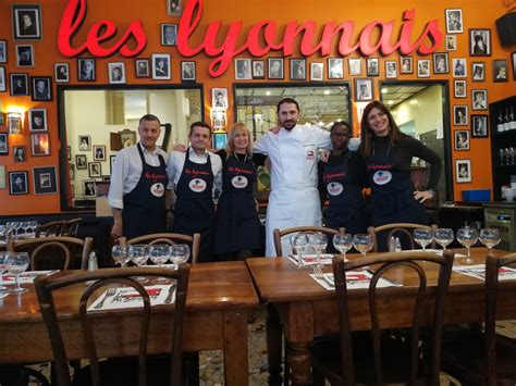 TOP Des Meilleurs Bouchons Lyonnais Lyon Food Tour