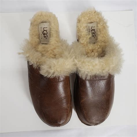 Ugg Australia Clogs Sheep Skin Lined Slip On Brown Le Gem