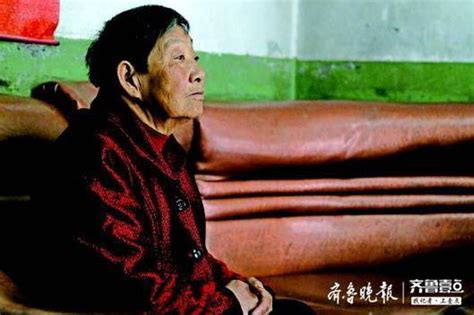 不沾亲带故 却义务照顾邻居22年 济宁76岁大娘评为道德模范新浪山东新浪网