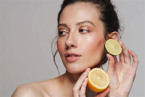 How To Whiten Skin With Lemon