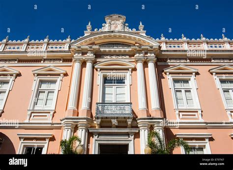 Architecture colonial architecture hi-res stock photography and images - Alamy