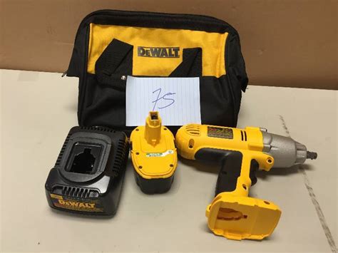 Dewalt Dw059 18v Cordless Battery Impact Torque Wrench 1 2 18 Volt Xrp Stock And Actual Photos