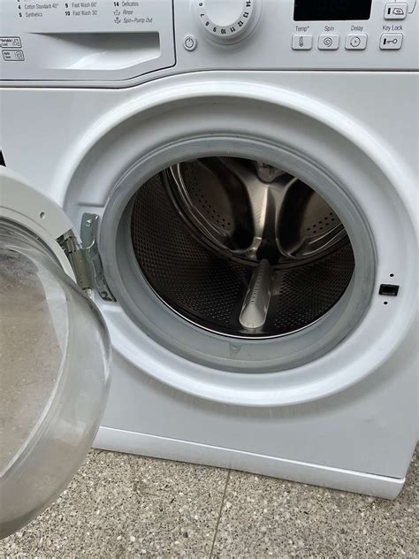 Hotpoint 8kg Washing Machine We Probably Have It