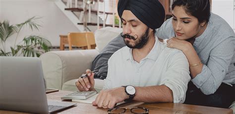 financial stress  depression   overlap    manage