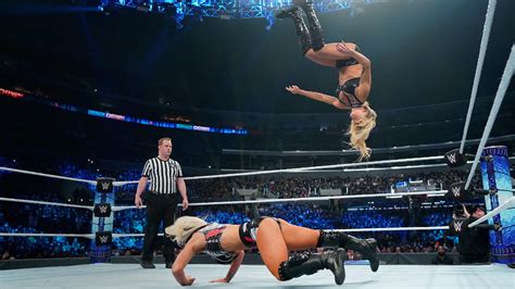 Toni Storm vs. Charlotte Flair: SmackDown, Dec. 10, 2021 | WWE