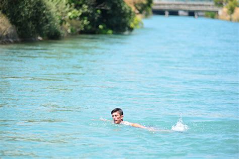 Adana Da Her Sene Ayn Manzara Sulama Kanallar Nda Tehlikeli Serinlik