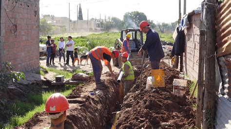 ROSARIO AVANZA LA OBRA PARA MEJORAR EL ACCESO AL AGUA POTABLE EN OCHO