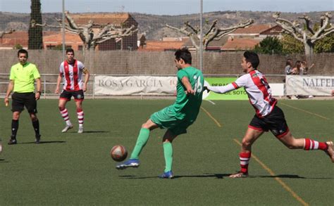 La Rfef Indultar A Dos Descendidos De Tercera River Y Comillas