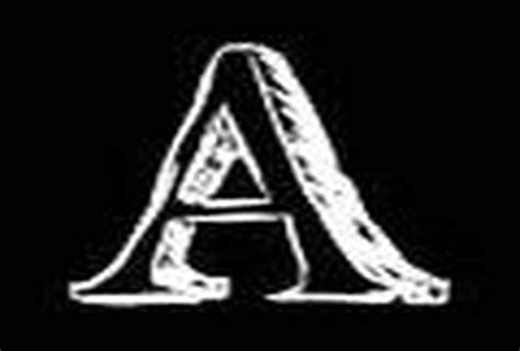Буква A английского алфавита в красивых картинках для детей.