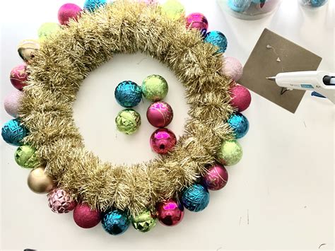 How to Make an Easy DIY Christmas Ornament Wreath 2022