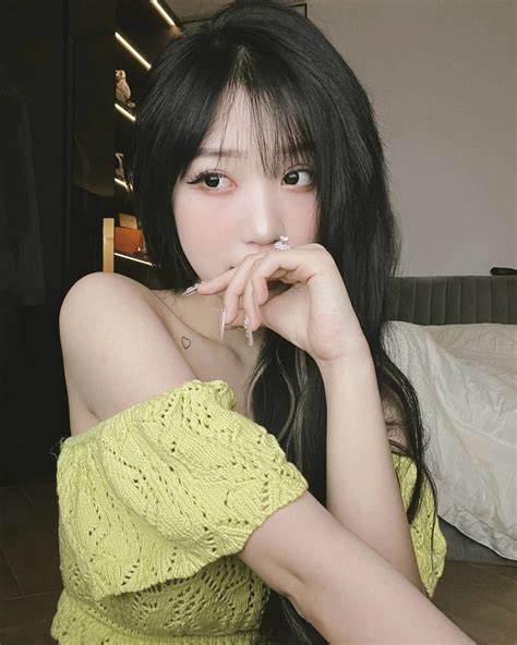 Hot Tiktoker Đặng Ngọc Bích Tuyền là ai