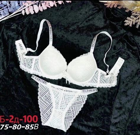 Комплект со стразами, Вик-тория Се-кре Цена: 500₽(за комплект: лифчик ...
