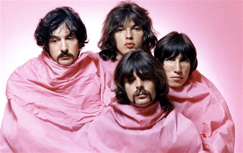 Pink Floyd Celebra O 50º AniversÁrio Do ClÁssico Álbum “the Dark Side Of The Moon” Com