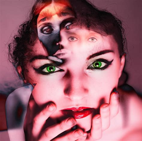 Can being born blind protect people from schizophrenia?