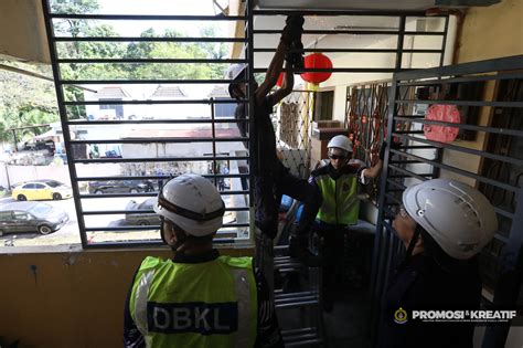 DBKL Roboh Struktur Besi Halang Laluan Koridor Media Variasi