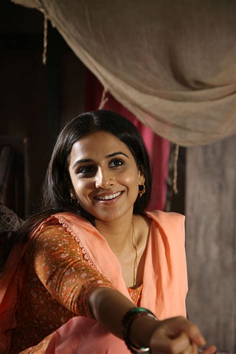 Beautiful Vidya Balan Know Rare