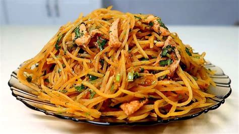 КАРТОШКА по - корейски КАМДИЧА С МЯСОМ. Готовит Ольга Ким | Rezepte, Salat