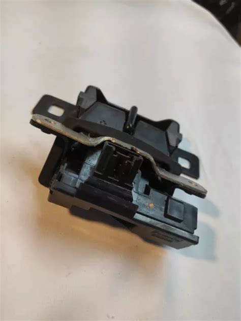 Genuine Ford Fiesta Mk7 Tailgate Boot Lock 5 Door Hatchback D3d0b Fomoco £1500 Picclick Uk