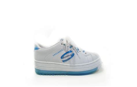 90s Blue Metallic And White Platform Skechers Sneakers 65 7