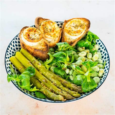 Salade Printani Re Et Toasts De Ch Vre Chaud La Cerise Sur Le Maillot