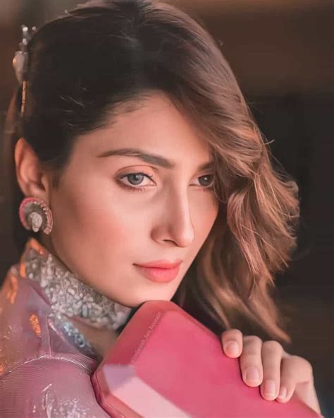 Beautiful Photoshoot Of Ayeza Khan In Eastern Attire Showbiz Pakistan