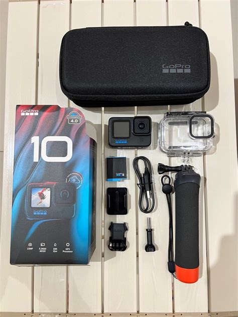 GoPro Hero10 + waterproof case, Photography, Cameras on Carousell