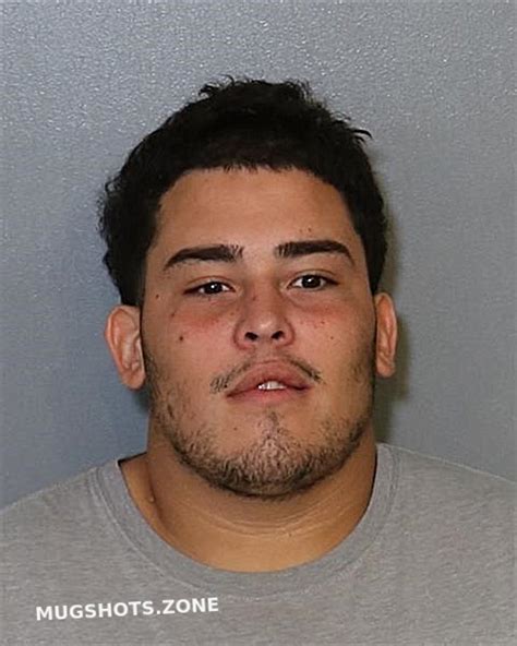 RIVERA COTTO ADRIAN 04 27 2023 Osceola County Mugshots Zone