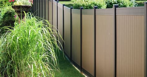 2022 Style Trend Two Tone Vinyl Fences Smucker Fencing